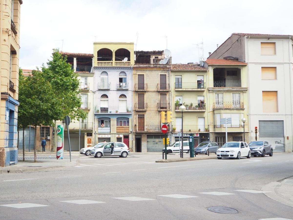 Apartament Centre Historic A Olot Apartment Exterior foto