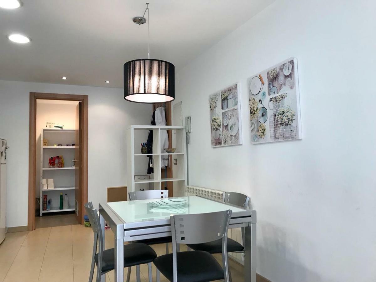 Apartament Centre Historic A Olot Apartment Exterior foto